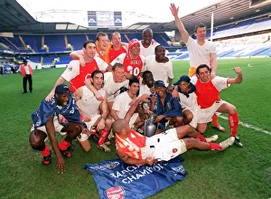 Arsenal's Victory Celebration: Tottenham Hotspur vs Arsenal, FA Premiership, 25/4/04