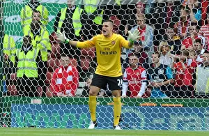 Stoke City V Arsenal 2012-13 Prints: Arsenal's Vito Mannone in Action Against Stoke City (2012-13 Premier League)