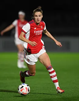 Arsenal's Vivianne Miedema in Action: Arsenal Women vs Slavia Prague - UEFA Women's Champions League 2021-22
