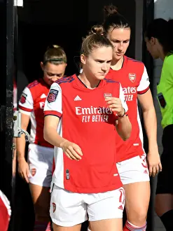 Arsenal's Vivianne Miedema Prepares for Arsenal Women vs Everton Women in FA WSL (2021-22)