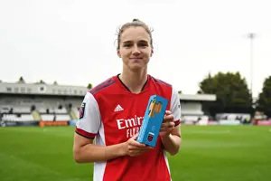 Arsenal's Vivianne Miedema Receives Player of the Match Award vs. Aston Villa in FA WSL