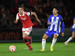 Arsenal's Vivianne Miedema vs. Brighton's Geummin Lee: A Battle of WSL Stars in the Arsenal Women vs. Brighton & Hove Albion Women Showdown