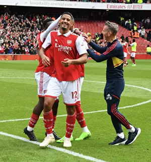 Arsenal's William Saliba Trains with Coaches Ahead of Arsenal v Tottenham Showdown (2022-23)