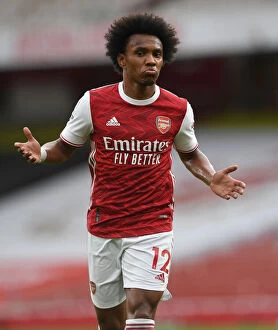 Images Dated 9th May 2021: Arsenal's Willian in Action: 2020-21 Premier League Match vs