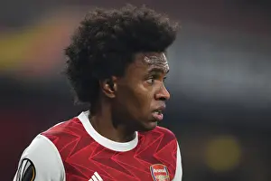 Arsenal's Willian in Action against Molde FK in Europa League Group Stage