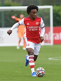 Arsenal's Willian in Pre-Season Form: Arsenal vs Millwall (2021-22)