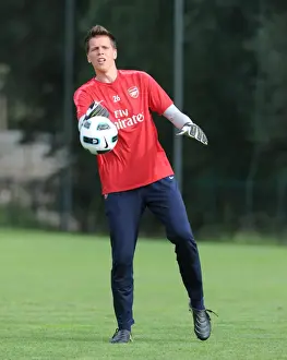 Pre Season 2010-11 Prints: Arsenal's Wojciech Szczesny at 2010 Pre-Season Training, Austria