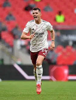 Arsenal's Xhaka in Action: FA Community Shield Clash Against Liverpool