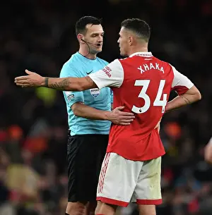 Arsenal V Newcastle United 2022-23 Prints: Arsenal's Xhaka Argues with Referee during Arsenal v Newcastle United