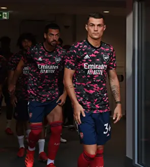 Arsenal's Xhaka Leads the Charge in Brentford Showdown - Premier League 2021-22