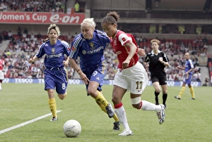 Arsenal's Yankey and Houghton Lead: FA Womens Cup Final Victory (4-1) over Leeds