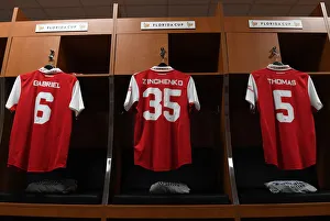 Arsenal's Zinchenko Gears Up: Arsenal vs. Chelsea - Florida Cup 2022-23