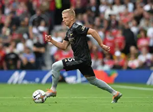 Arsenal's Zinchenko Goes Head-to-Head with Manchester United in Premier League Showdown (2022-23)