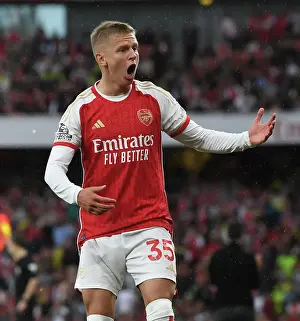 Arsenal's Zinchenko Shines in Gunners Victory over Fulham (2023-24 Premier League)