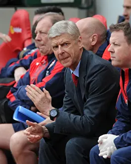 Sunderland V Arsenal 2015-16 Prints: Arsene Wenger and Arsenal Face Off Against Sunderland in Premier League Battle (2015-16)
