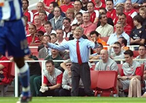 Arsenal v Wigan Athletic 2009-10 Collection: Arsene Wenger the Arsenal Manager