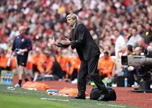 Arsenal v Sunderland 2007-8 Collection: Arsene Wenger the Arsenal Manager