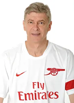 Previous Season Players Prints: Arsene Wenger the Arsenal Manager. Arsenal 1st team Photocall and Membersday