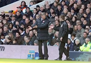 Images Dated 8th February 2009: Arsene Wenger the Arsenal Manager talks with the 4th official