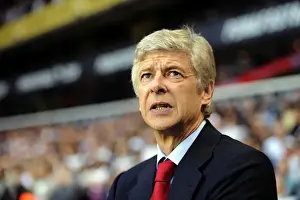 Arsene Wenger the Arsenal Manager. Tottenham Hotspur 3: 3 Arsenal. Barclays Premier League