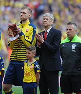 Arsene Wenger (Arsenal) before the match. Arsenal 4: 0 Aston Villa. FA Cup Final. Wembley Stadium
