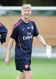 Pre Season 2010-11 Prints: Arsene Wenger at Arsenal Training Camp, Austria, 2010