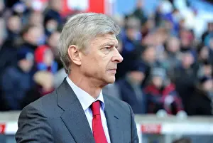 Arsene Wenger and Arsenal Triumph: 4-2 Over Aston Villa (November 2010, Barclays Premier League)