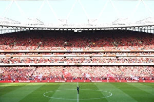 Images Dated 2018 May: Arsene Wenger Bids Farewell: Arsenal vs Burnley, Premier League 2017-18