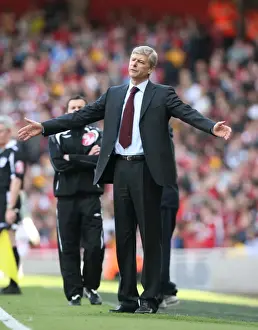 Arsenal V Manchester City 2008-09 Prints: Arsene Wenger Celebrates Arsenal's 2-0 Victory Over Manchester City, 2009