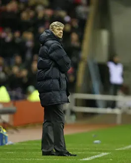 Arsene Wenger Celebrates Arsenal's Hard-Fought 1-0 Victory Over Sunderland, 2009