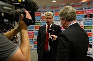 Arsenal v Manchester City 2015-16 Collection: Arsene Wenger at Emirates Stadium: Arsenal vs Manchester City, Premier League 2015-16