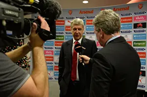 Arsenal V Manchester City 2015-16 Prints: Arsene Wenger at Emirates Stadium: Arsenal vs Manchester City, Premier League 2015-16
