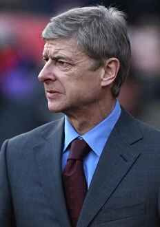 Images Dated 31st January 2009: Arsene Wenger at the Helm: A Stalemate Against West Ham United - Arsenal 0-0