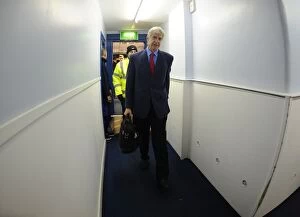Images Dated 27th October 2015: Arsene Wenger at Hillsborough: Arsenal's Capital One Cup Showdown against Sheffield Wednesday