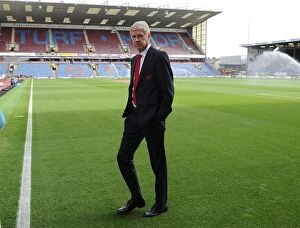 Images Dated 2nd October 2016: Arsene Wenger Inspects Turf Moor Pitch Ahead of Burnley vs Arsenal (2016-17)
