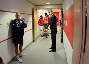 Arsene Wenger and Kit Man Vic Akers: Pre-Match Moment at Arsenal vs Everton, Premier League 2015/16