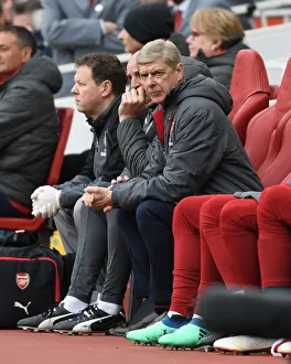 Arsene Wenger Leading Arsenal Against Stoke City, Premier League 2017-18