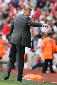 Arsene Wenger Leads Arsenal to 2:1 Victory over Inter Milan at Emirates Cup, 2007