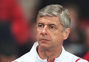 Images Dated 24th November 2006: Arsene Wenger Leads Arsenal to 3:1 Victory over Hamburg in UEFA Champions League Group G at