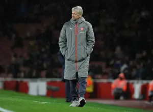 Arsenal V Crystal Palace 2016-17 Prints: Arsene Wenger Leads Arsenal Against Crystal Palace in Premier League Clash (2016-17)