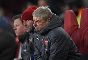 Arsene Wenger Leads Arsenal Against Manchester City - Premier League 2017-18