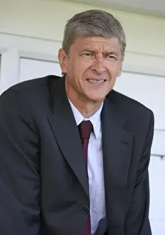 Arsene Wenger Leads Arsenal to Pre-Season Victory: Barnet 1-2 Arsenal (2008)