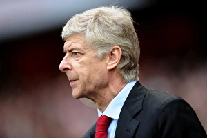 Arsene Wenger Leads Arsenal Against Queens Park Rangers, 2011-12 Premier League