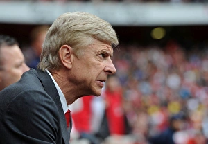 Arsene Wenger Leads Arsenal Against Stoke City (2013-14)