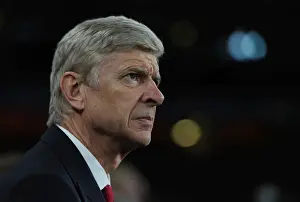 Arsene Wenger Leads Arsenal in UEFA Champions League Battle against Dinamo Zagreb (2015-16)