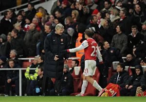 Images Dated 4th December 2010: Arsene Wenger Motivating Andrey Arshavin: Arsenal's 2-1 Victory Over Fulham in the Premier League
