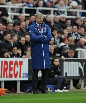 Images Dated 25th February 2009: Arsene Wenger at Newcastle United vs Arsenal, Premier League 2014-2015