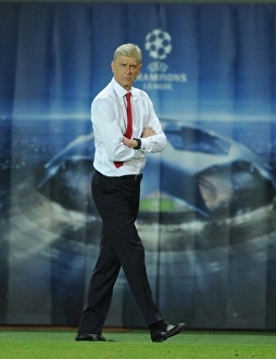 Arsene Wenger at Parc des Princes: Arsenal vs. Paris Saint-Germain, UEFA Champions League 2016-17
