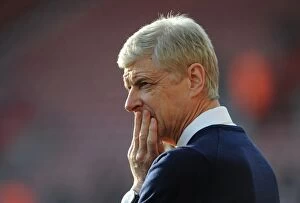 Images Dated 10th May 2017: Arsene Wenger: Pre-Match Focus at Southampton (2016-17)