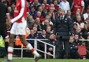 Arsenal V Fulham 2008-9 Prints: Arsene Wenger: A Stalemate at the Helm - Arsenal 0-0 Fulham